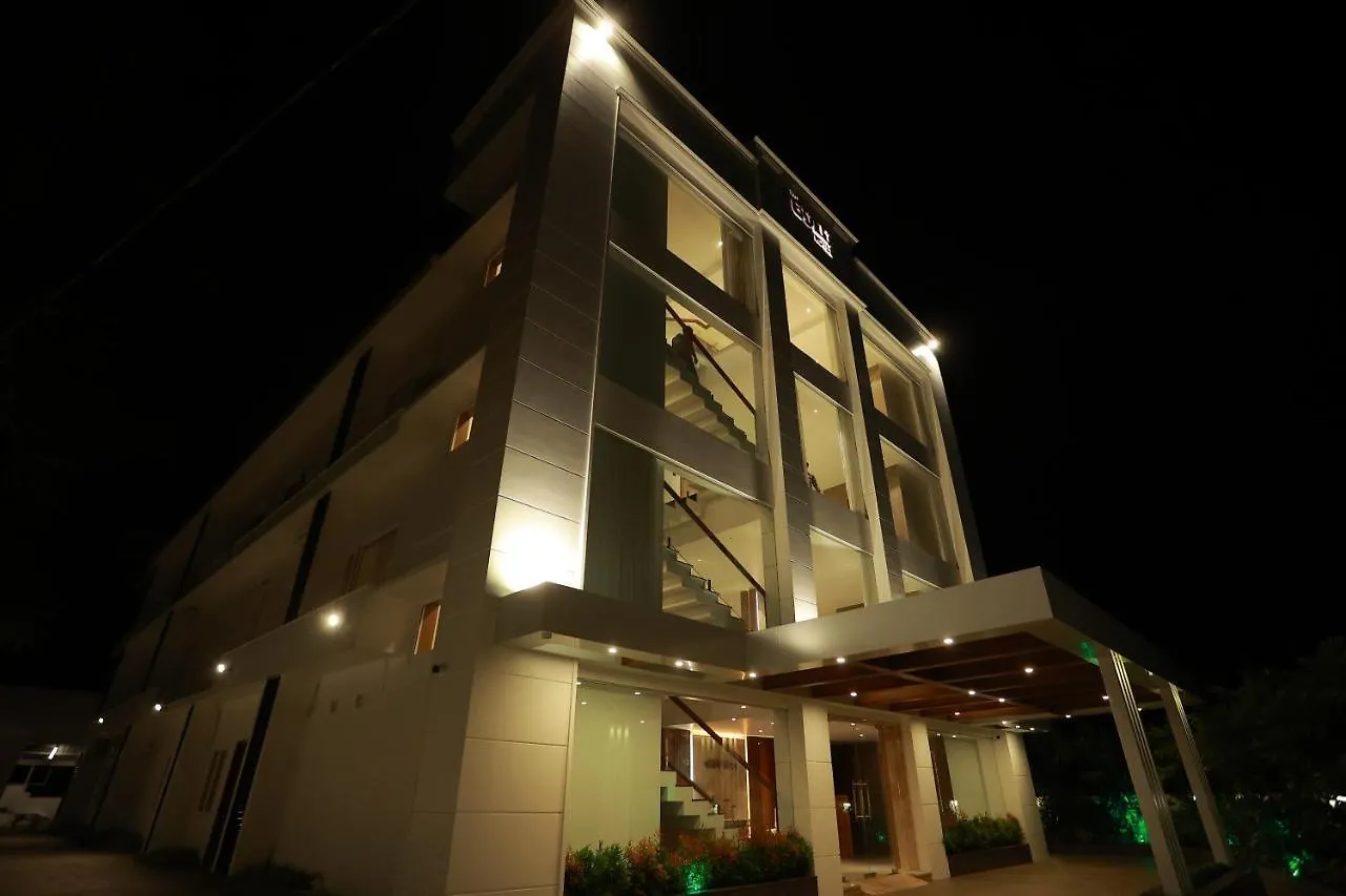 The Gold Hotel Palakkad