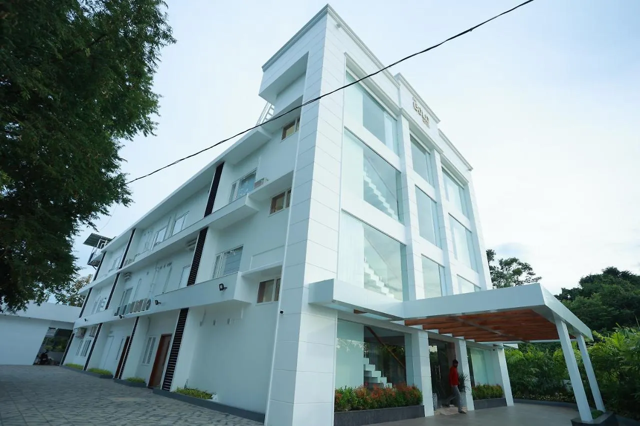 The Gold Hotel Palakkad
